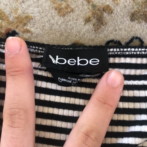 Black and white striped crop top - Picture 3 of 3